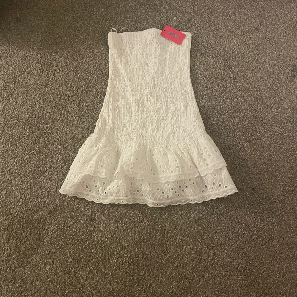 White Strapless Edikted mini dress (new with tags) - Picture 2 of 3